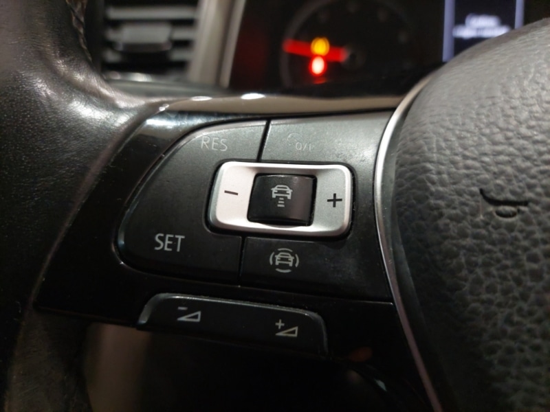 Used Volkswagen T-Roc 2020 for sale - 76155717: Photo 13