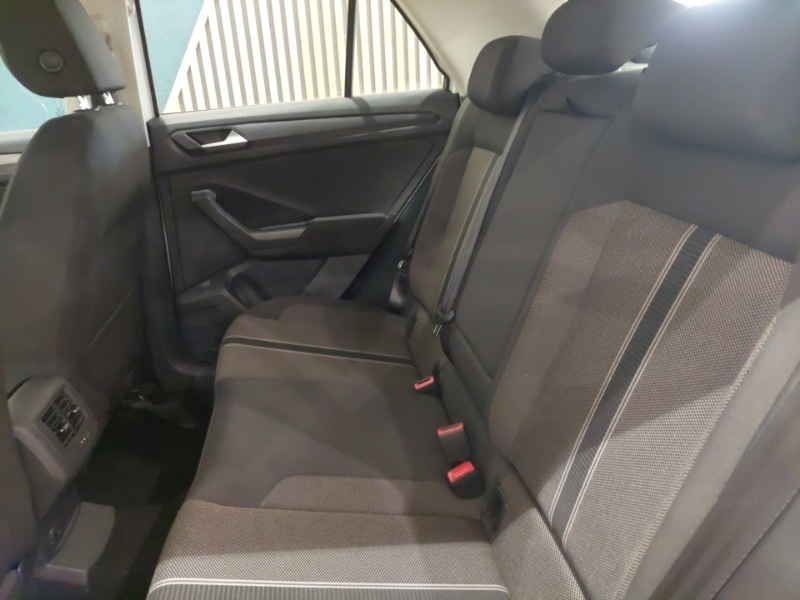 Used Volkswagen T-Roc 2020 for sale - 76155717: Photo 6