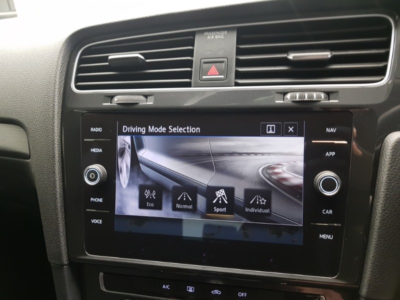 Used Volkswagen Golf 2018 for sale - 77466719: Photo 14