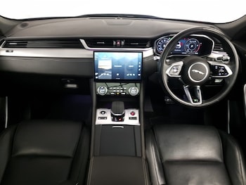 Used Jaguar F-Pace 2021 for sale - 77433799: Photo