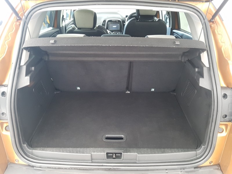 Used Renault Captur 2018 for sale - 77031909: Photo 8