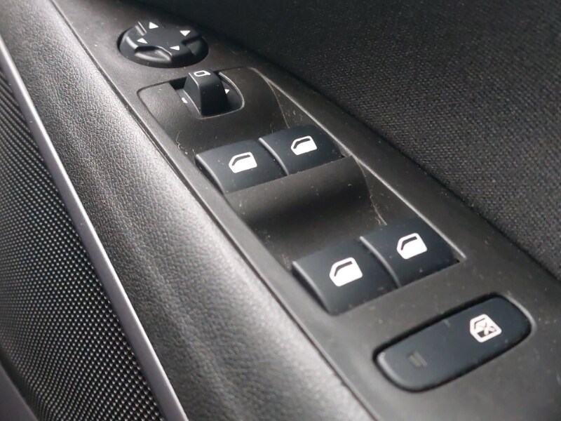 Used Vauxhall Crossland 2021 for sale - 77652390: Photo 16