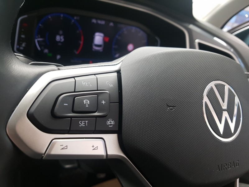 Used Volkswagen T-Roc 2023 for sale - 77611153: Photo 15