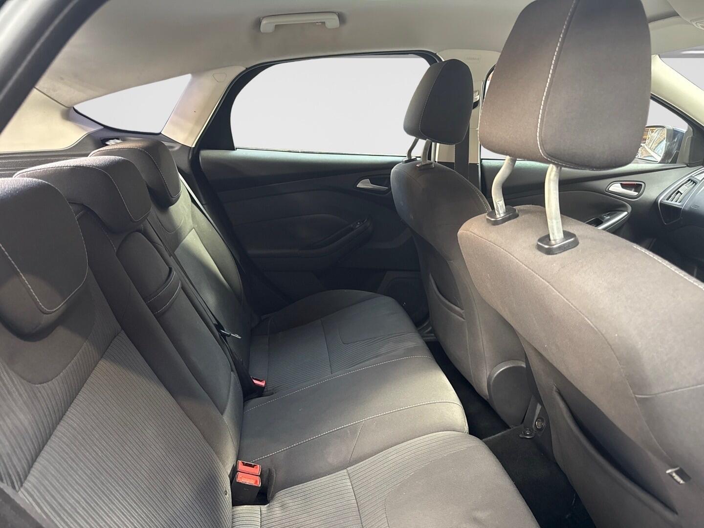 Used Ford Focus 2012 for sale - 76485165: Photo 6