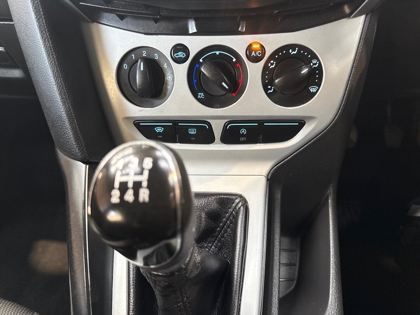 Used Ford Focus 2013 for sale - 76666983: Photo 17