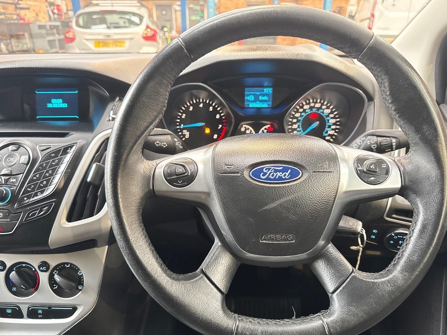 Used Ford Focus 2013 for sale - 76952682: Photo 16