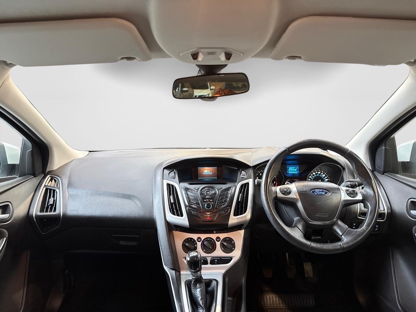 Used Ford Focus 2013 for sale - 76952682: Photo 3