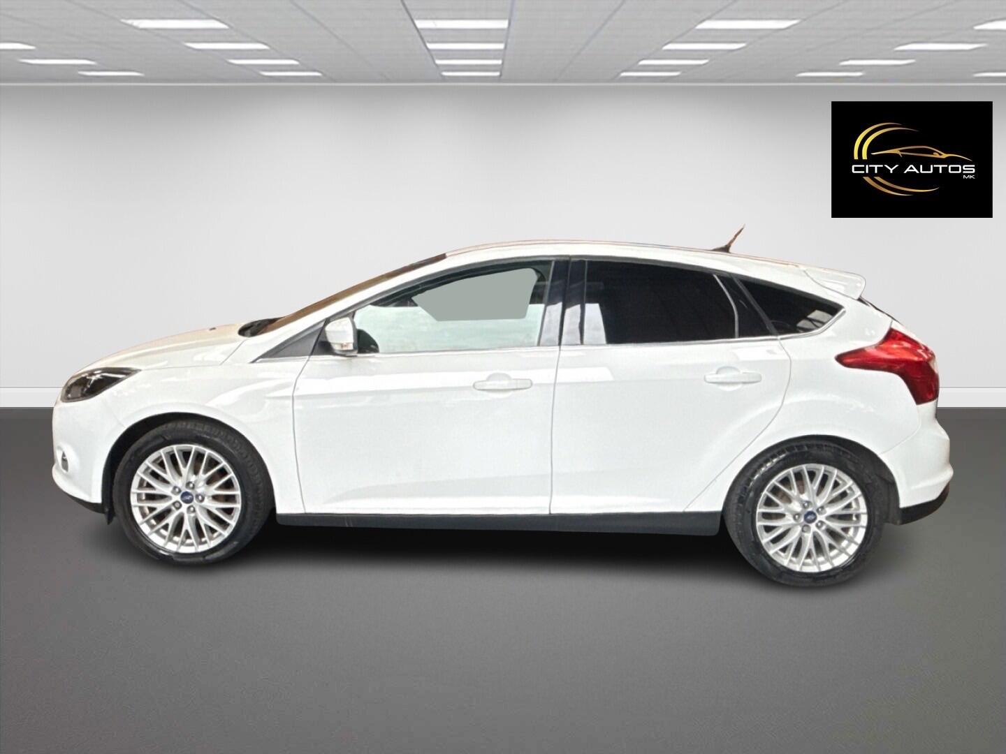 Used Ford Focus 2013 for sale - 76952682: Photo 8