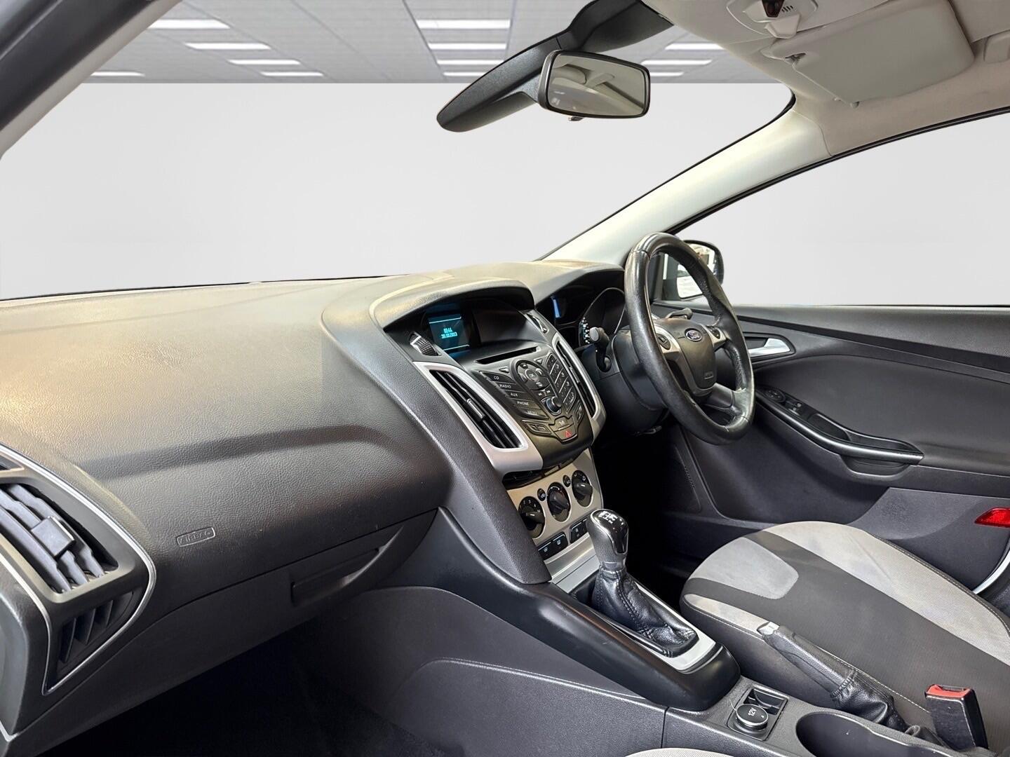 Used Ford Focus 2013 for sale - 76952682: Photo 9