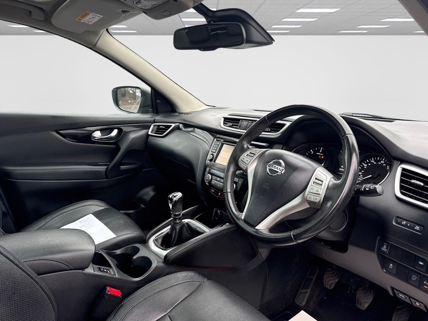 Used Nissan Qashqai 2016 for sale - 77291720: Photo 11