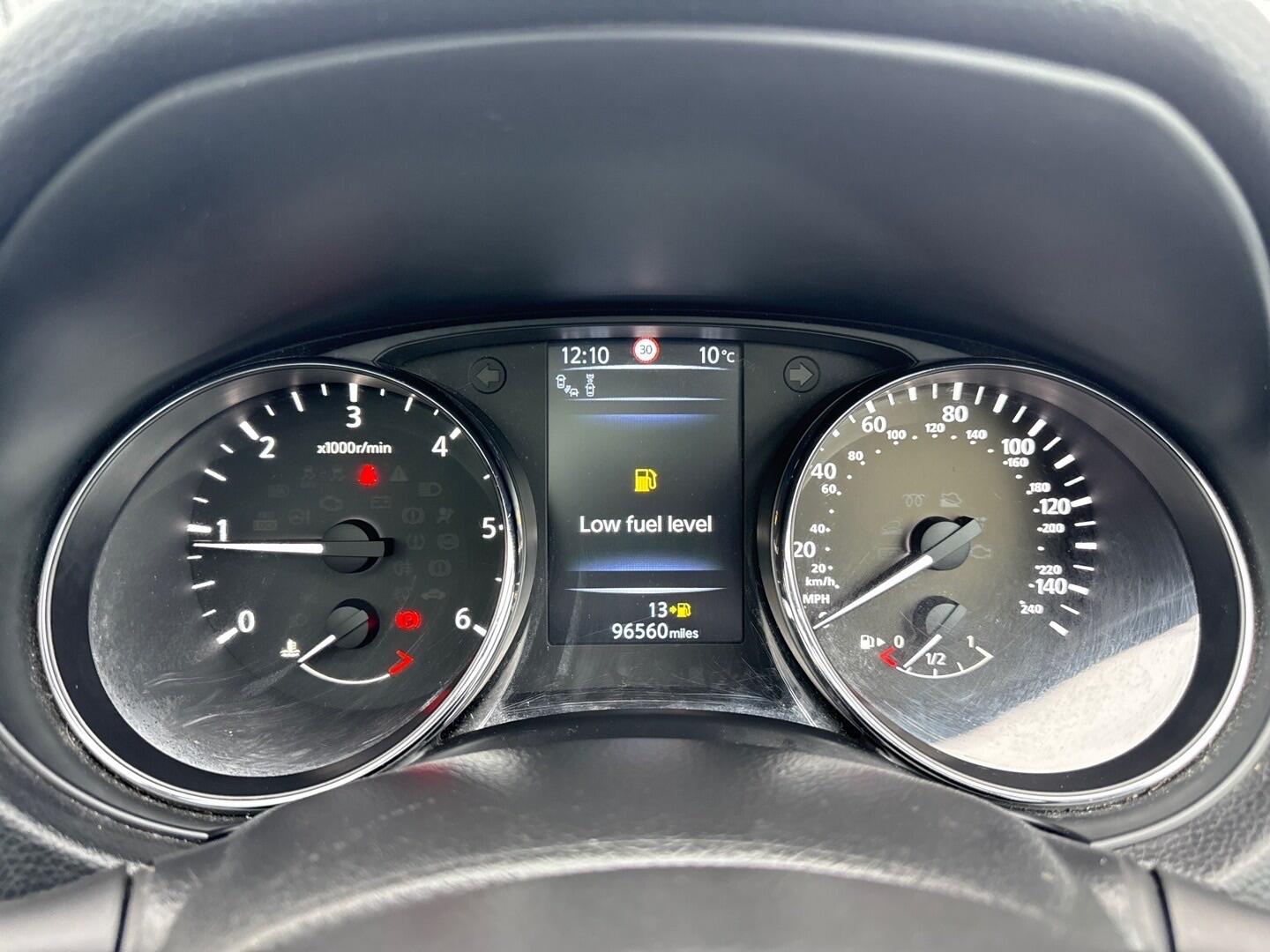 Used Nissan Qashqai 2016 for sale - 77291720: Photo 18