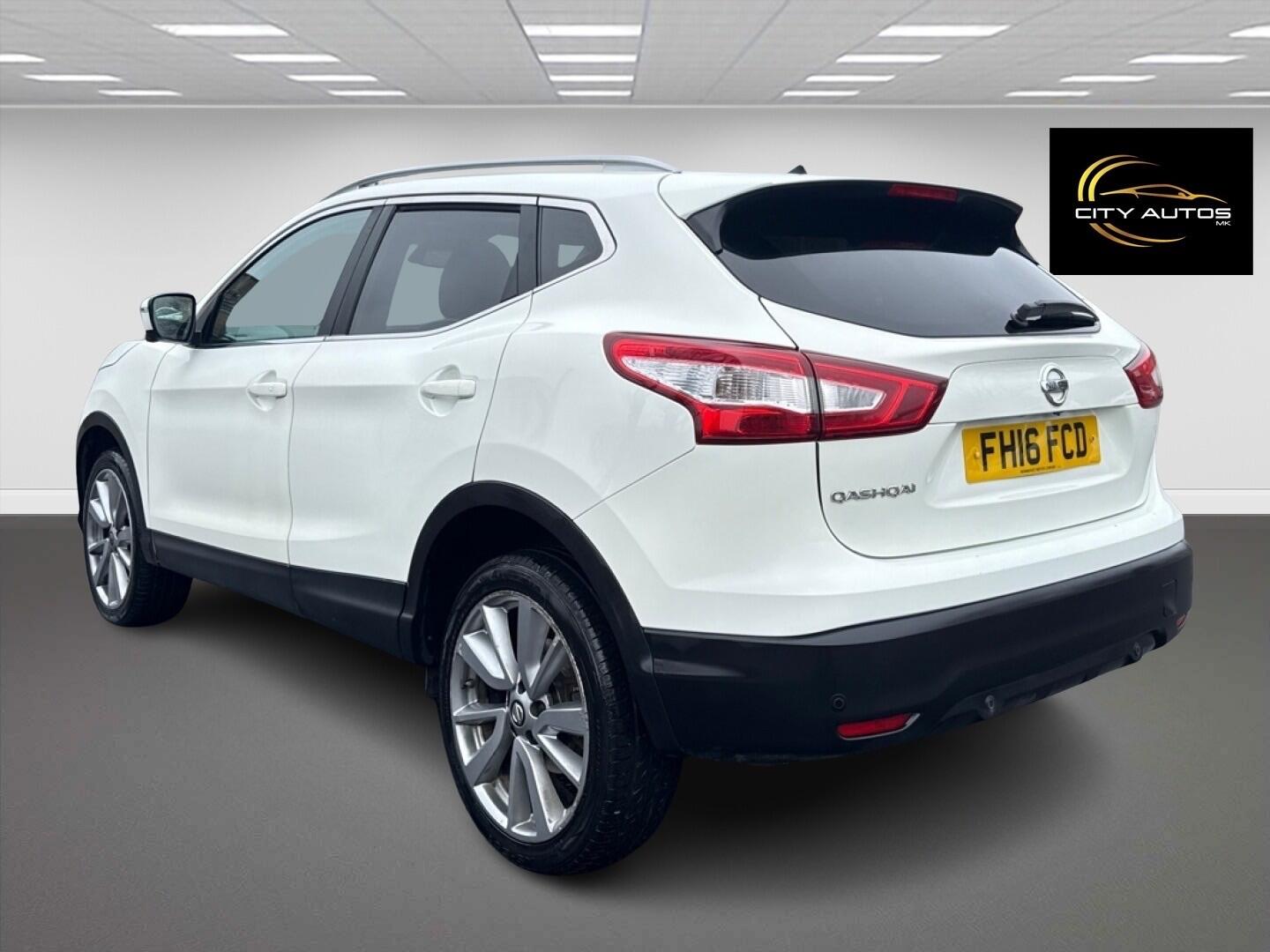 Used Nissan Qashqai 2016 for sale - 77291720: Photo 2