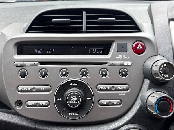 Used Honda Jazz 2009 for sale - 75279785: Photo 16