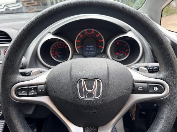 Used Honda Jazz 2009 for sale - 75279785: Photo 18