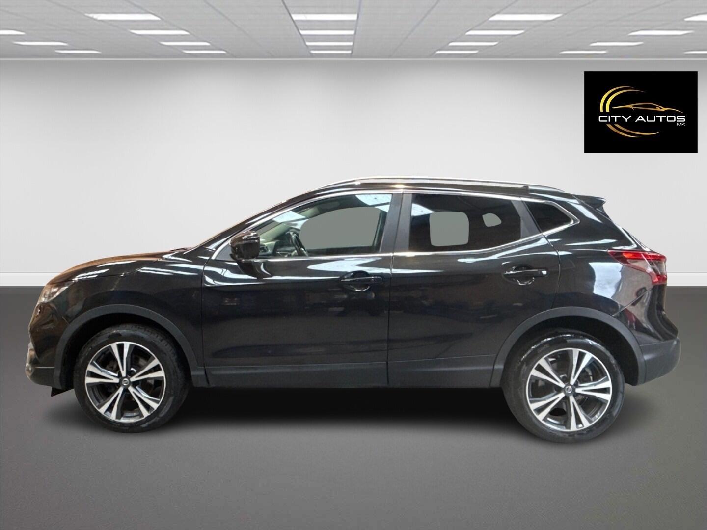 Used Nissan Qashqai 2017 for sale - 77320576: Photo 10