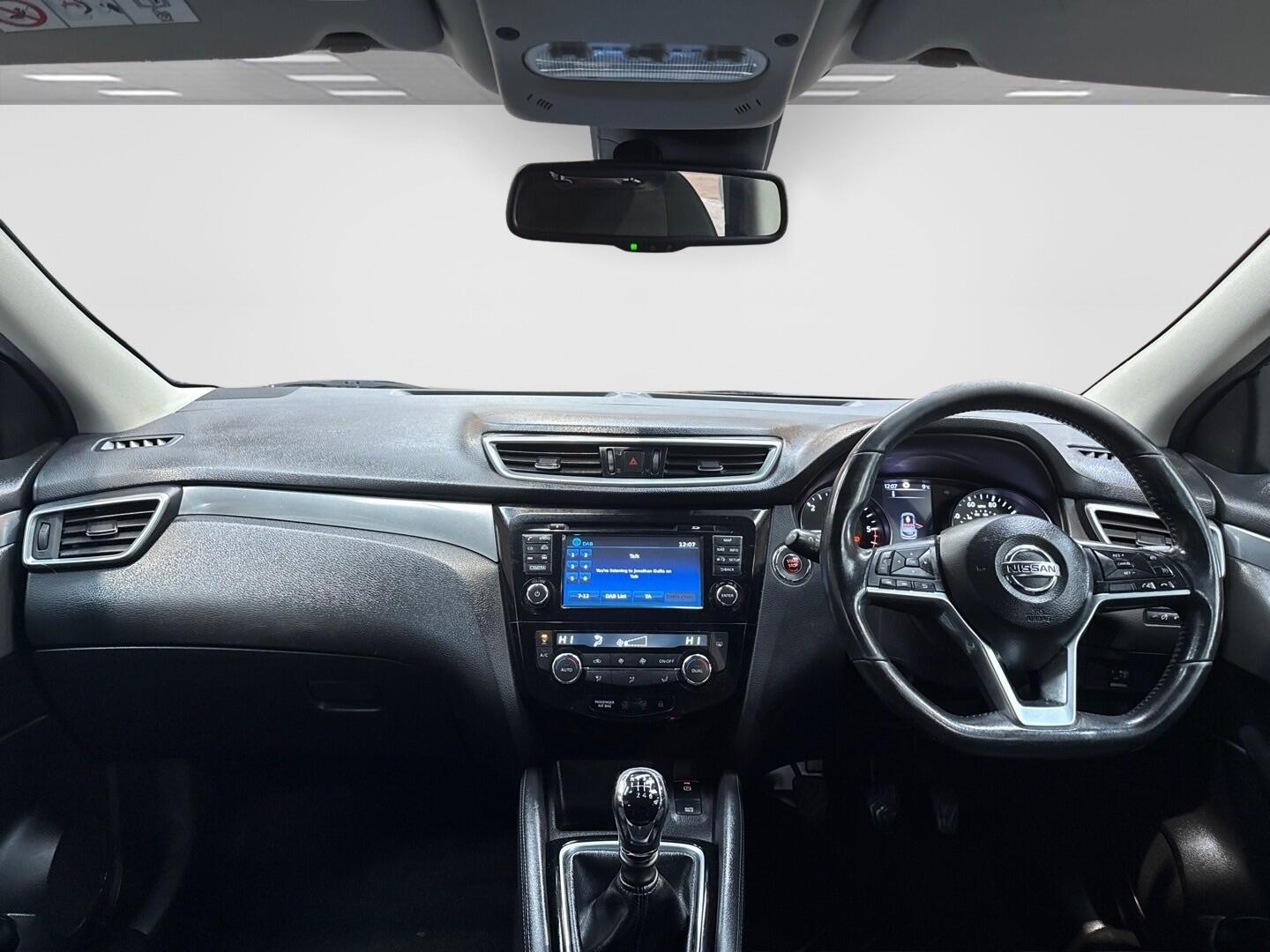 Used Nissan Qashqai 2017 for sale - 77320576: Photo 3