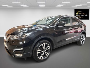 Used Nissan Qashqai 2017 for sale - 77320576: Photo