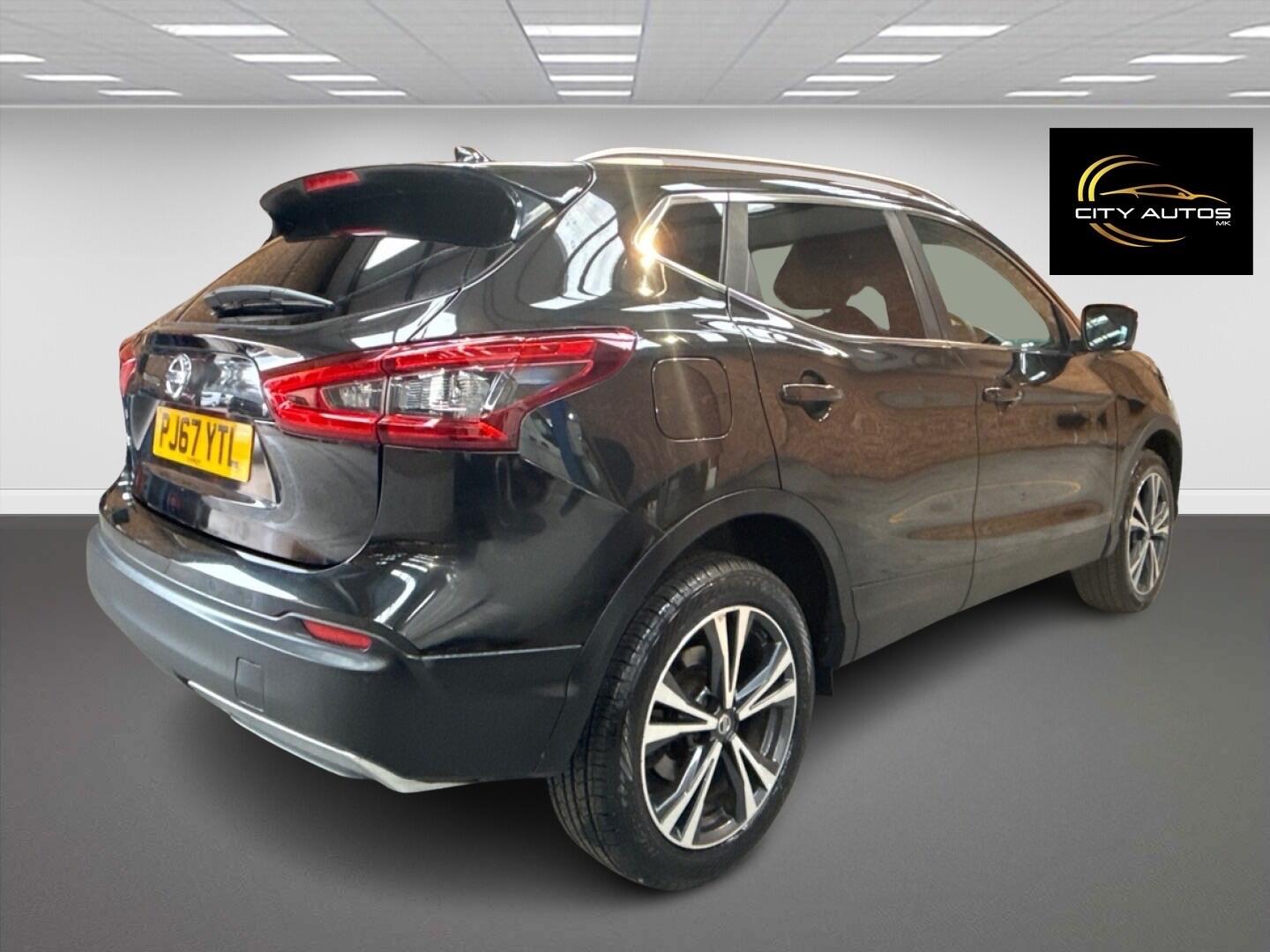 Used Nissan Qashqai 2017 for sale - 77320576: Photo 5