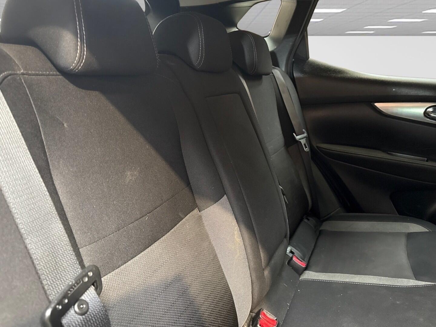 Used Nissan Qashqai 2017 for sale - 77320576: Photo 6