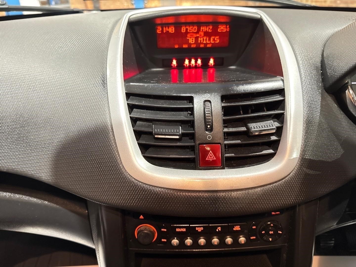Peugeot 207 (09) - 1.4 VTi S Euro 5 5dr (A/C) - Image 16