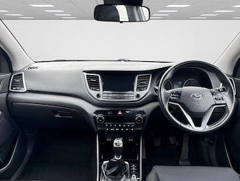 Used Hyundai TUCSON 2017 for sale - 77358489: Photo