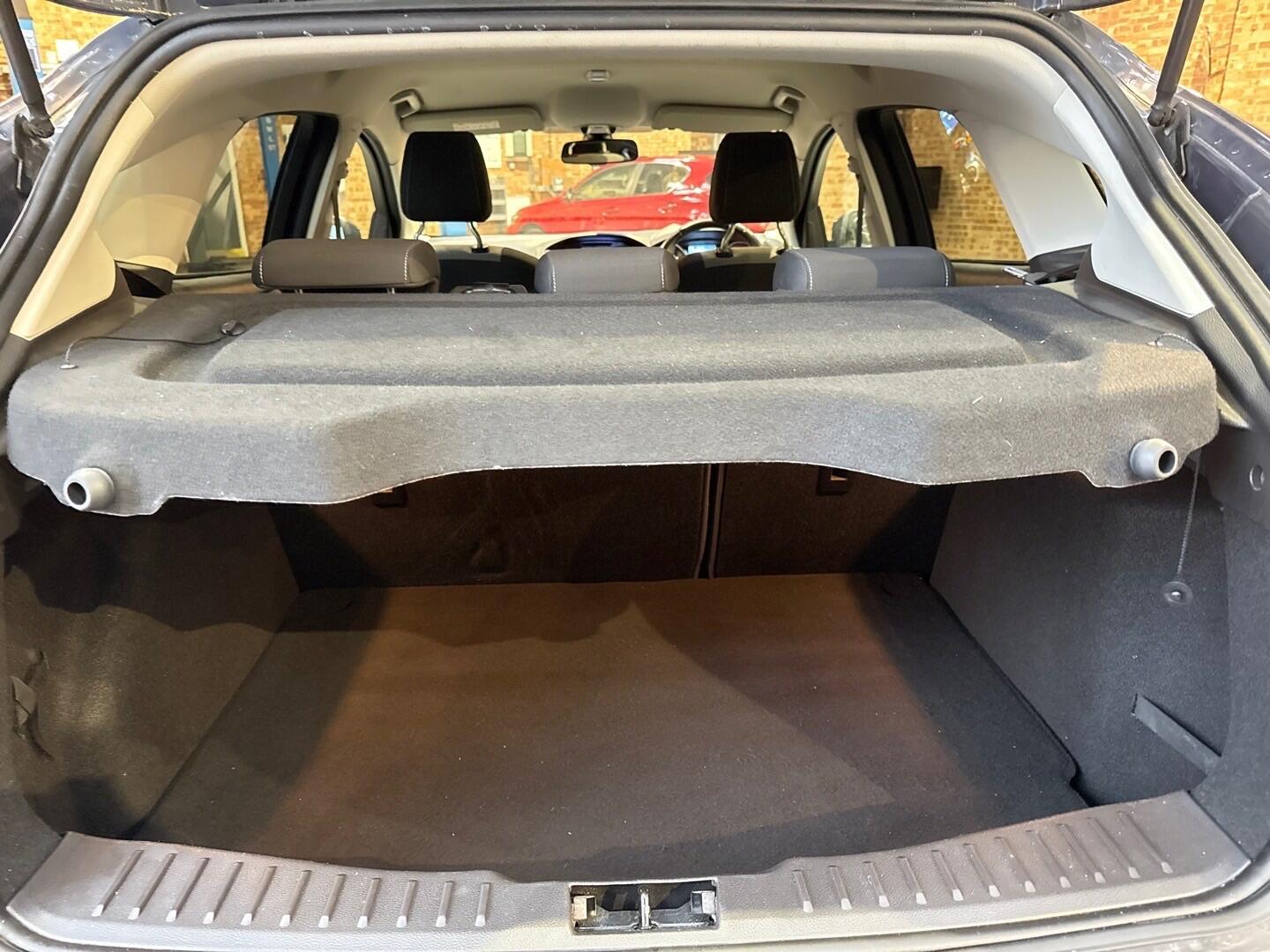 Used Ford Focus 2014 for sale - 76457125: Photo 15