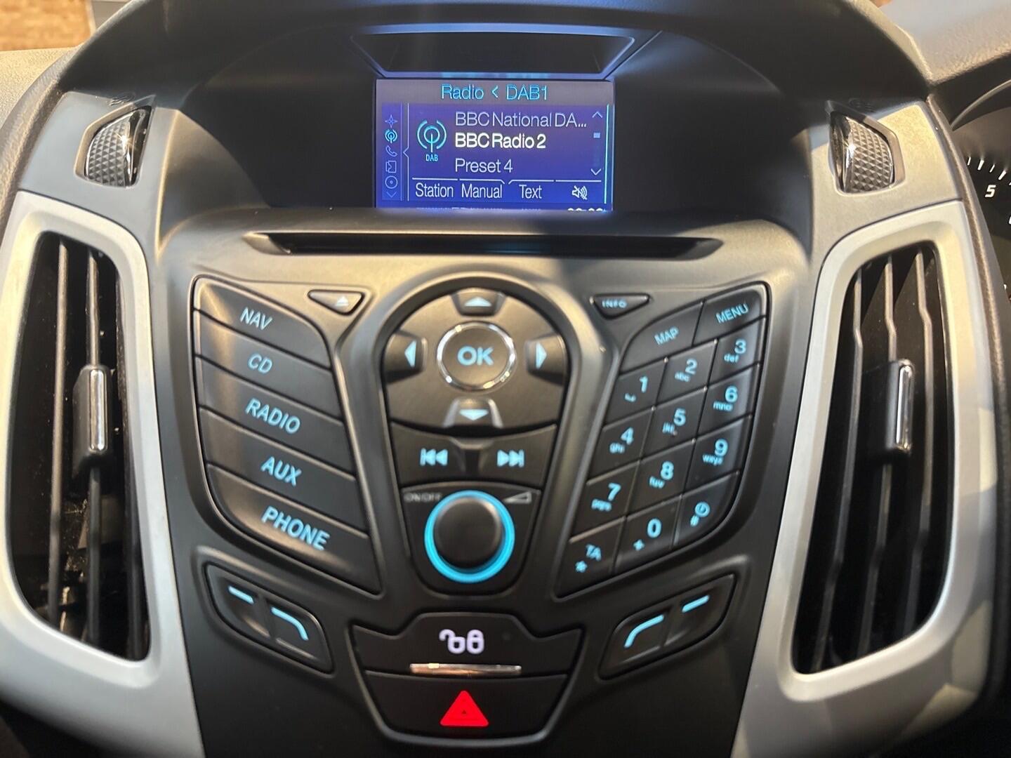 Used Ford Focus 2014 for sale - 76457125: Photo 17