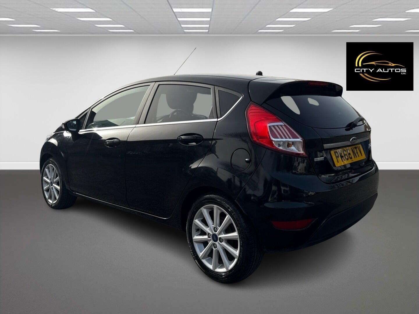 Used Ford Fiesta 2016 for sale - 77798962: Photo 2