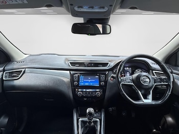 Used Nissan Qashqai 2017 for sale - 79169065: Photo