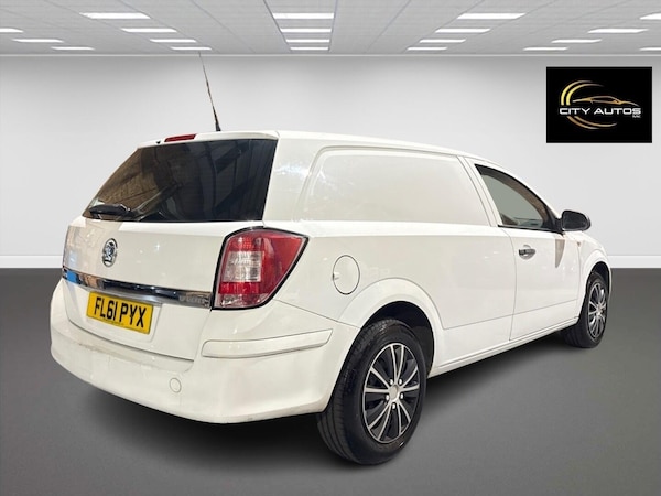 Used Vauxhall Astra Van 2011 for sale - 76189401: Photo 5