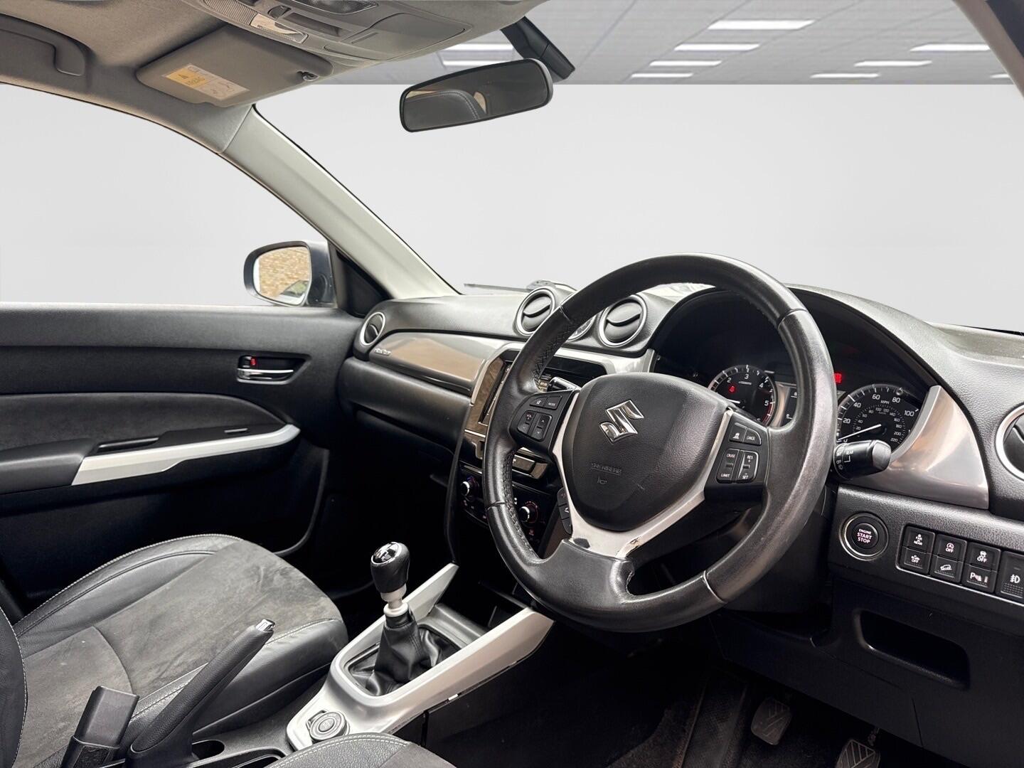 Used Suzuki Vitara 2017 for sale - 76247899: Photo 11