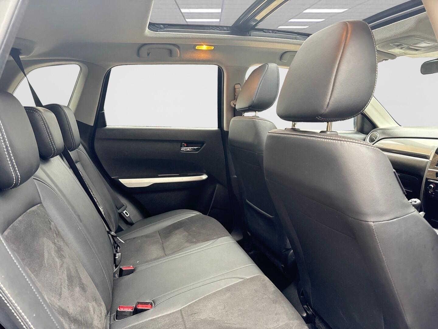 Used Suzuki Vitara 2017 for sale - 76247899: Photo 9