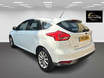 Used Ford Focus 2015 for sale - 75041078: Photo