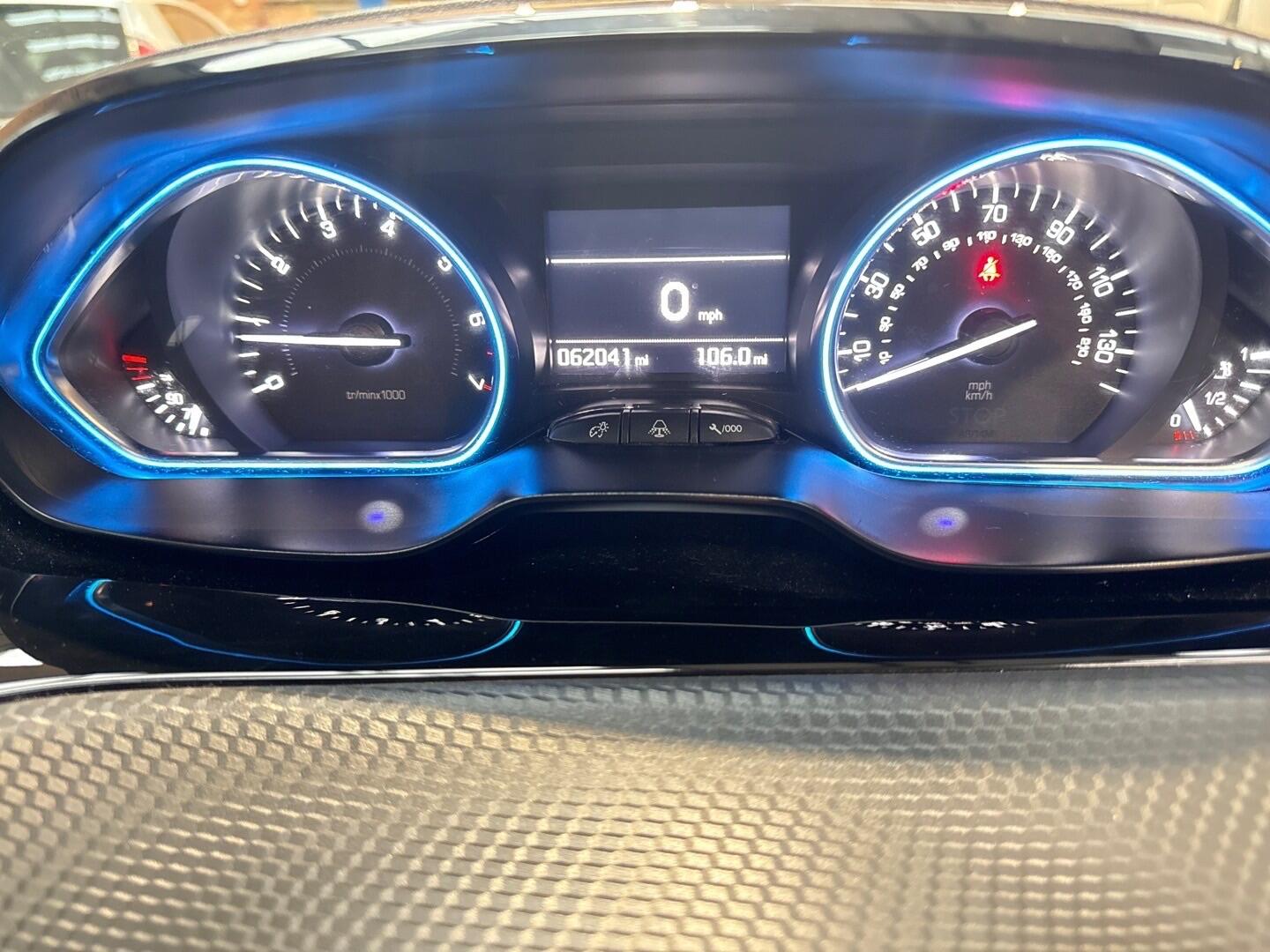 Used Peugeot 2008 2016 for sale - 76865709: Photo 14