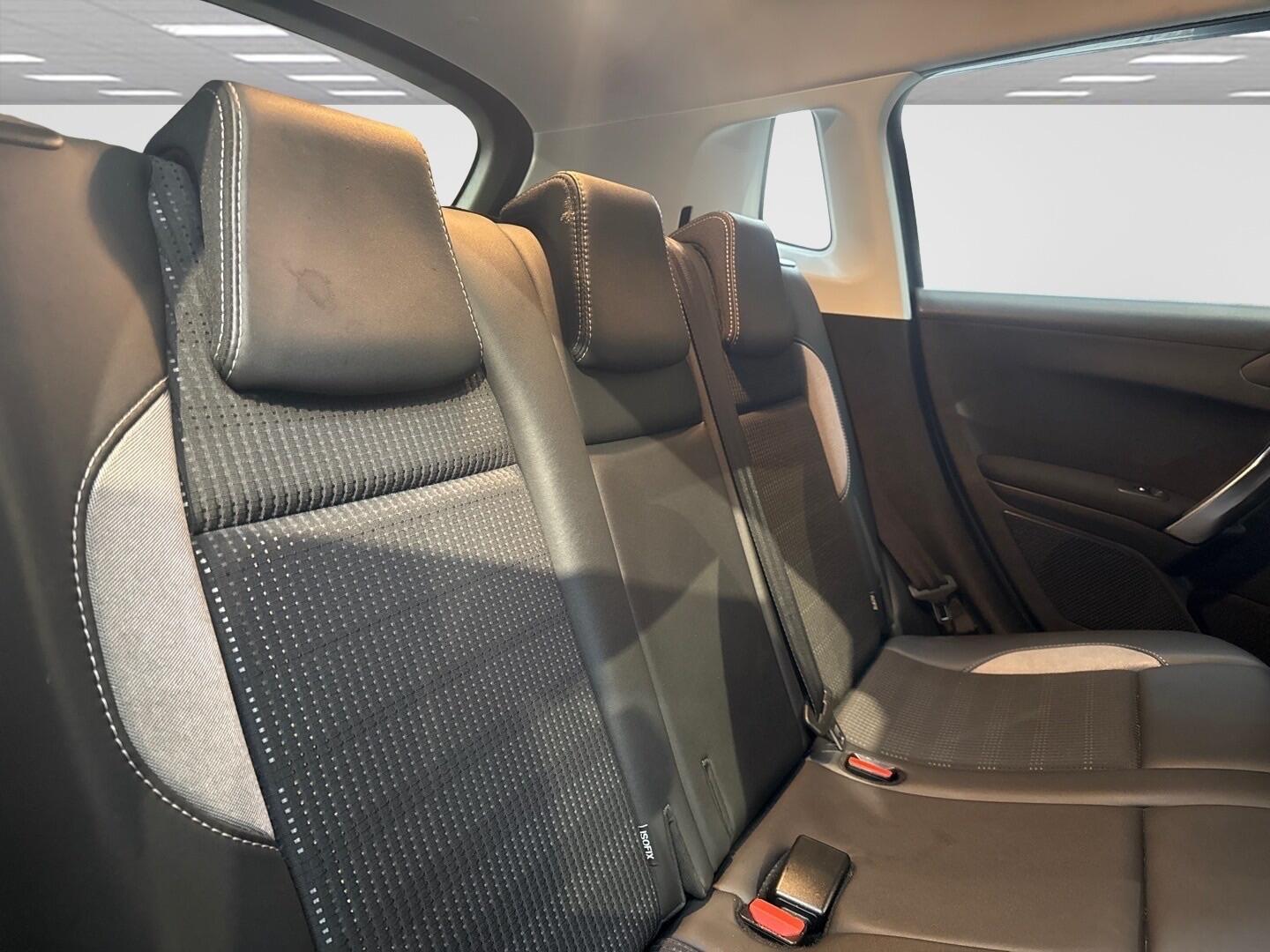 Used Peugeot 2008 2016 for sale - 76865709: Photo 6