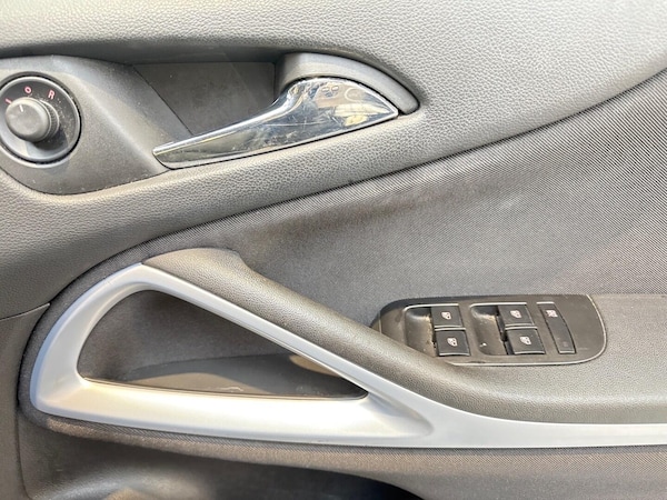 Used Vauxhall Zafira 2013 for sale - 76317975: Photo 15