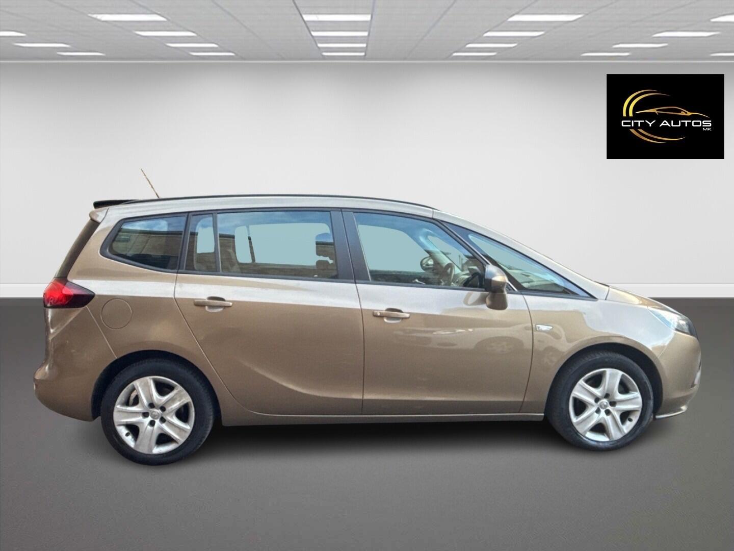 Used Vauxhall Zafira Tourer 2013 for sale - 76317975: Photo 9