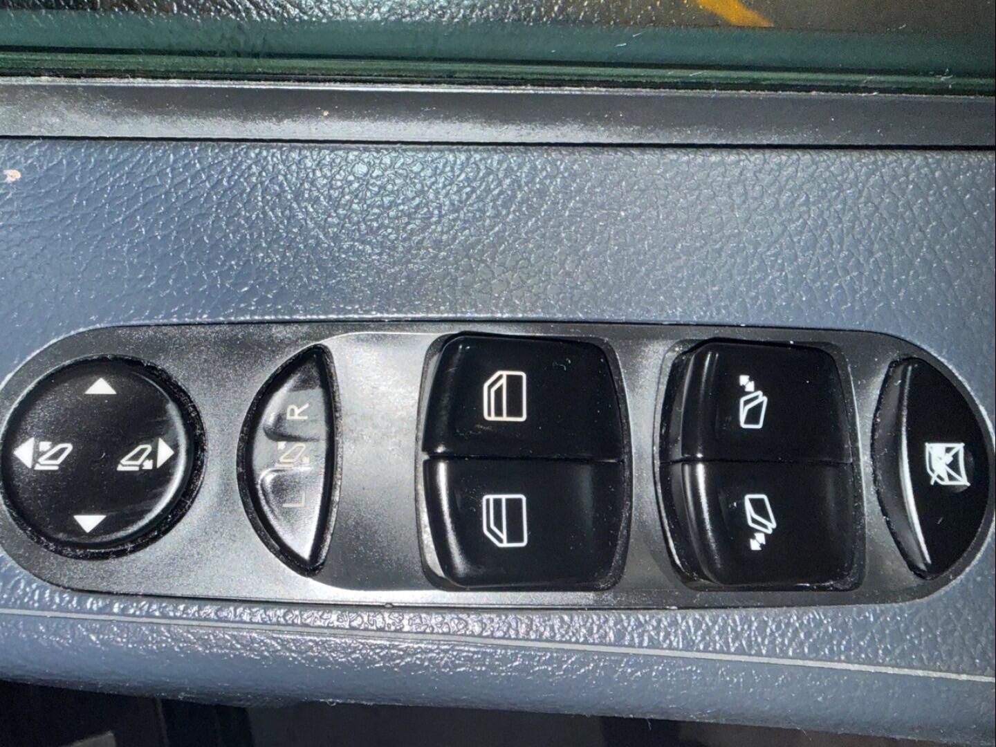 Used Mercedes-Benz Viano 2010 for sale - 77021291: Photo 16