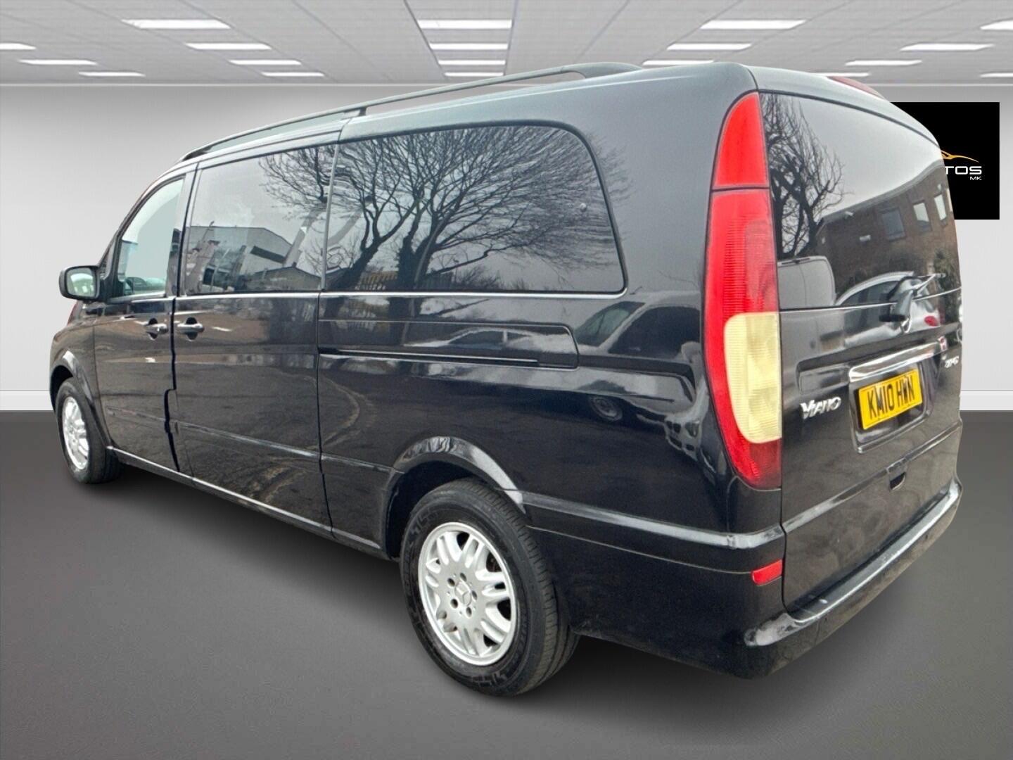 Used Mercedes-Benz Viano 2010 for sale - 77021291: Photo 2