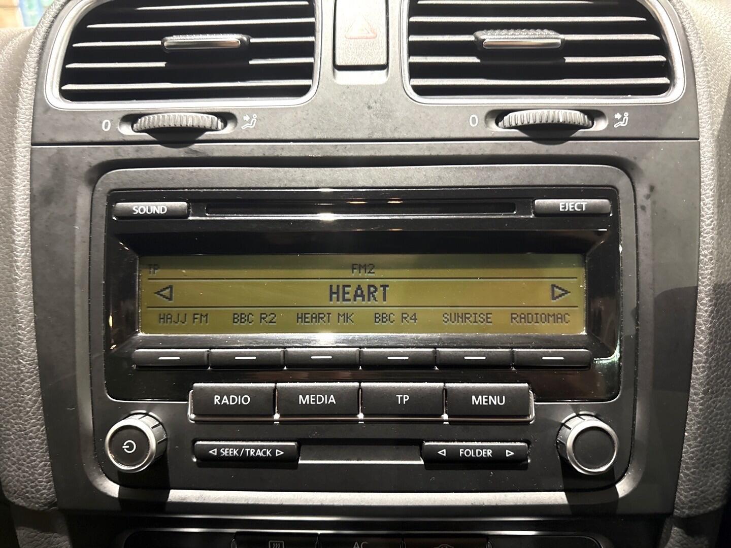 Used Volkswagen Golf 2009 for sale - 76188852: Photo 15