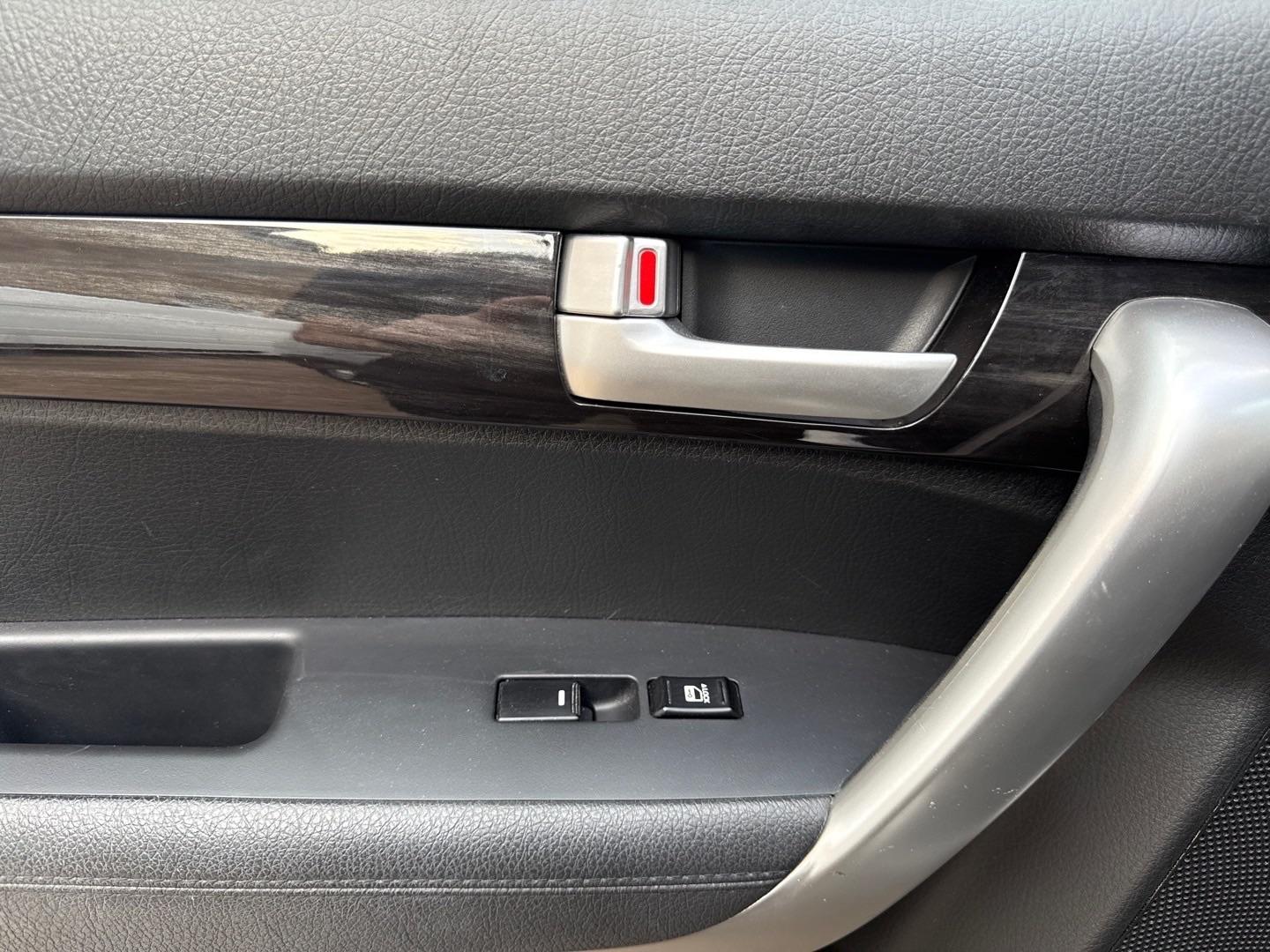 Used Kia Sorento 2011 for sale - 77202839: Photo 15