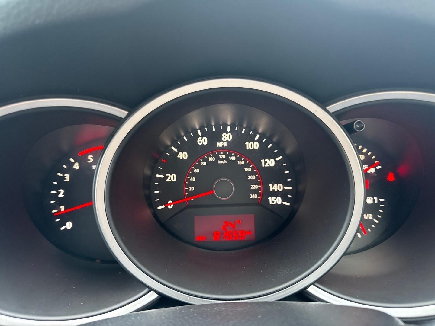 Used Kia Sorento 2011 for sale - 77202839: Photo 18