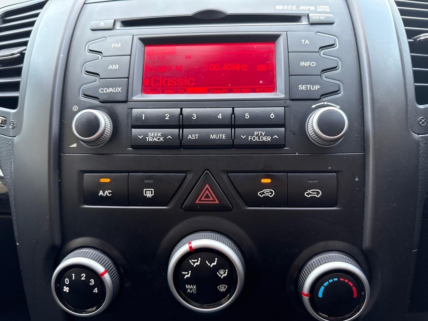 Used Kia Sorento 2011 for sale - 77202839: Photo 20