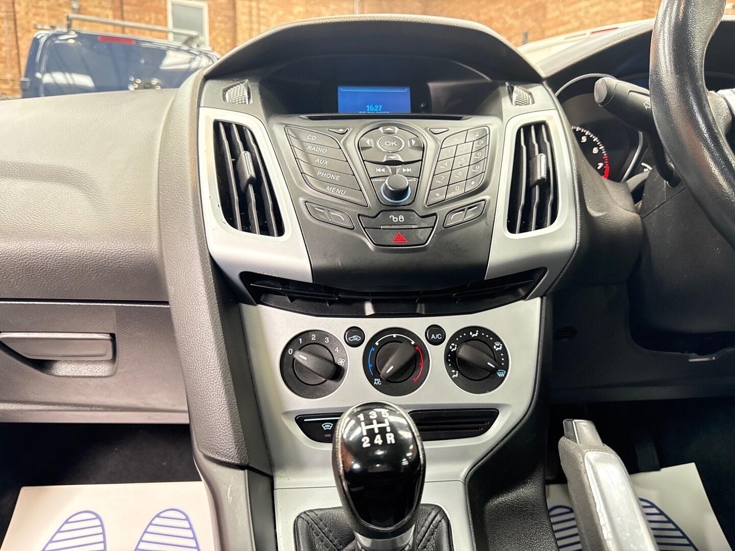 Used Ford Focus 2011 for sale - 76446885: Photo 16