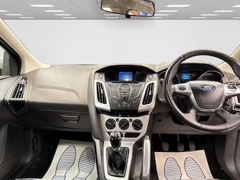 Used Ford Focus 2011 for sale - 74921347: Photo