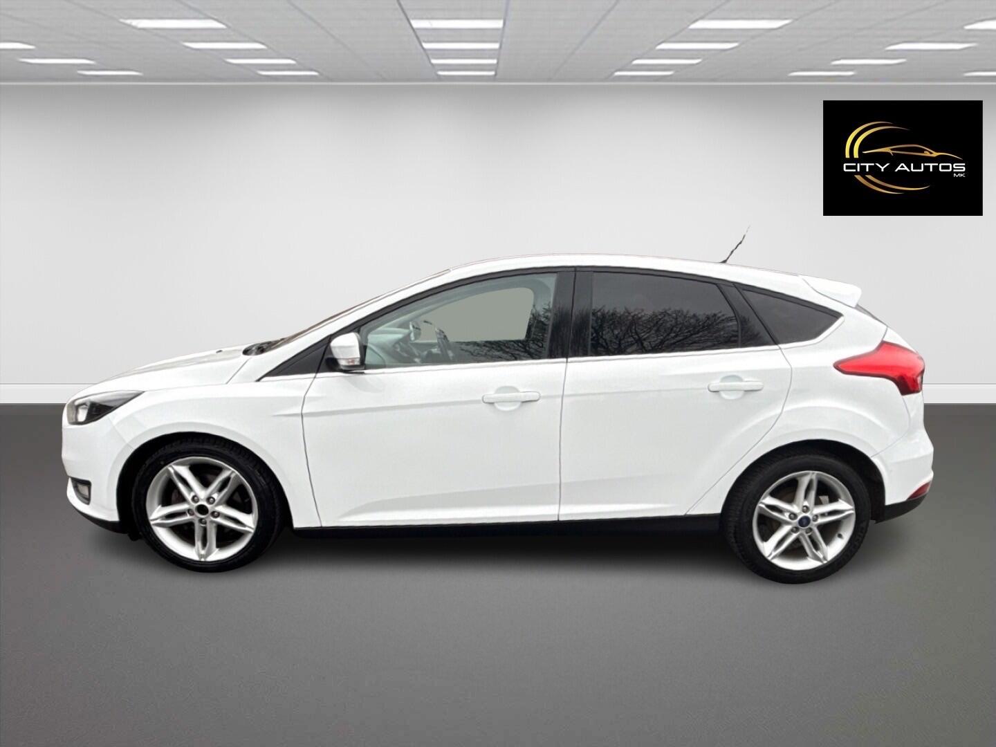 Used Ford Focus 2017 for sale - 78063105: Photo 12