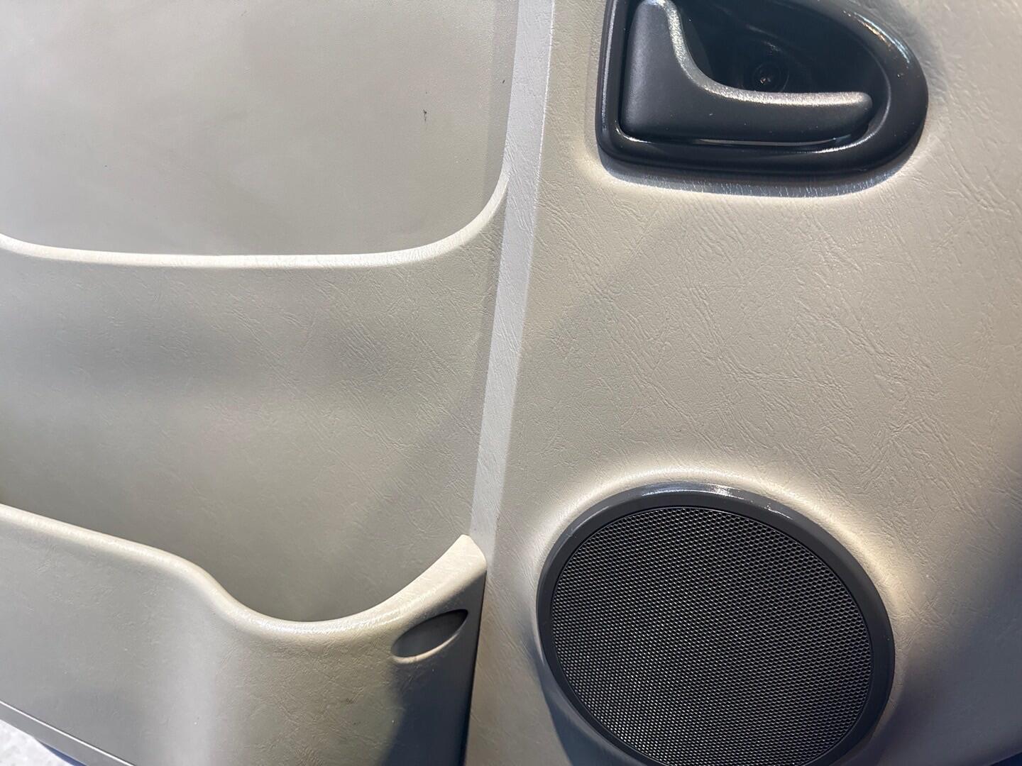 Used Vauxhall Vivaro 2014 for sale - 77440441: Photo 14