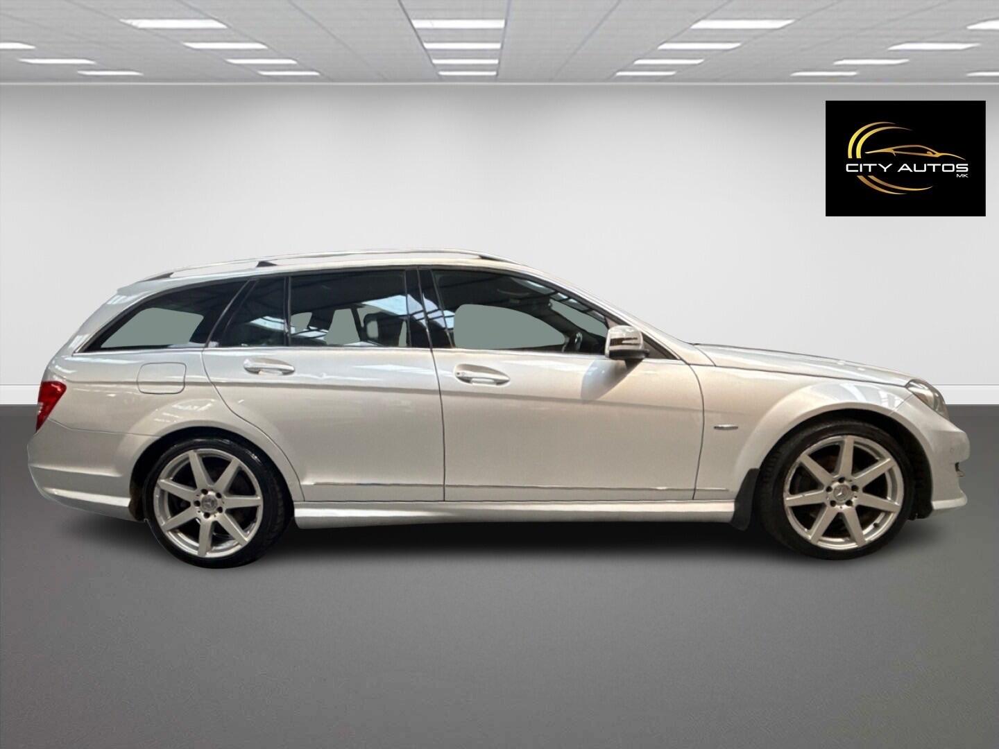 Used Mercedes-Benz C Class 2011 for sale - 77021296: Photo 11