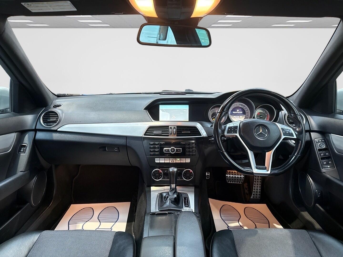 Used Mercedes-Benz C Class 2011 for sale - 77021296: Photo 3