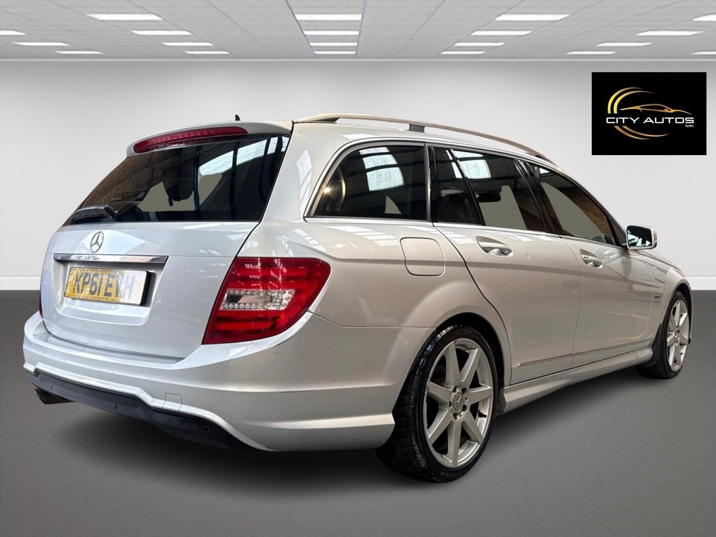 Used Mercedes-Benz C Class 2011 for sale - 77021296: Photo 5